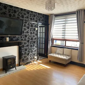 Apartment 2 Bed - P&j Live, Awpr, Airport, Aberdeen